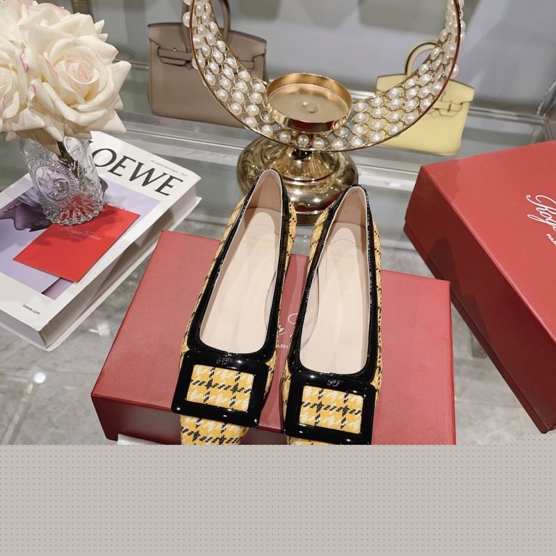 roger u1u1er flat shoes